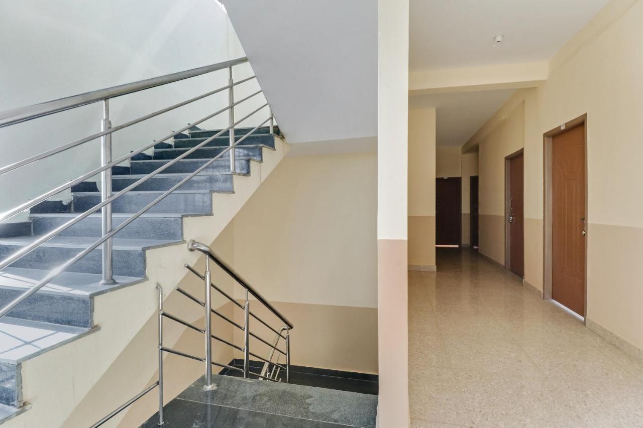 Spot On 76940 Sri Annapoorneshwari Residency Boarding & Lodging Hotel Hassan Exterior photo